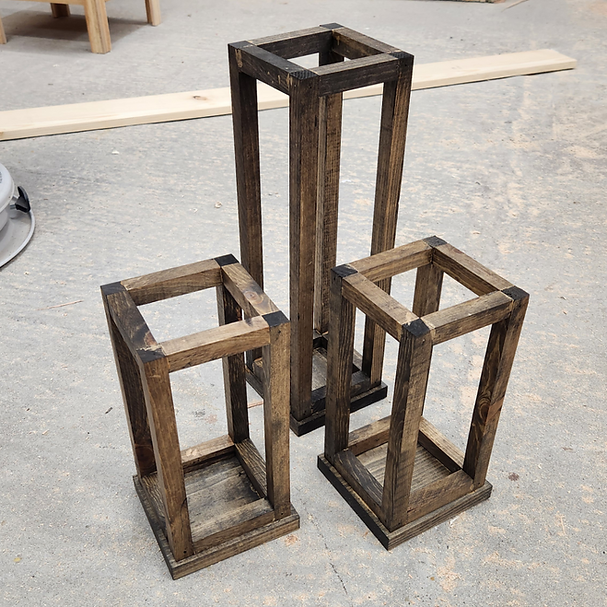 Simple Lantern Sconce